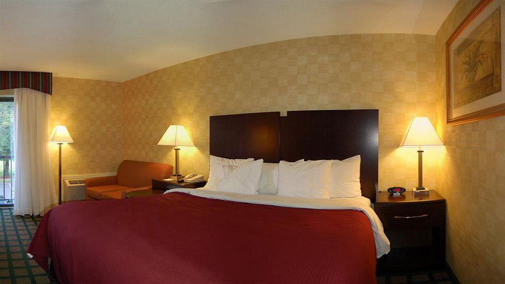Best Western Plus Keene Hotel Δωμάτιο φωτογραφία