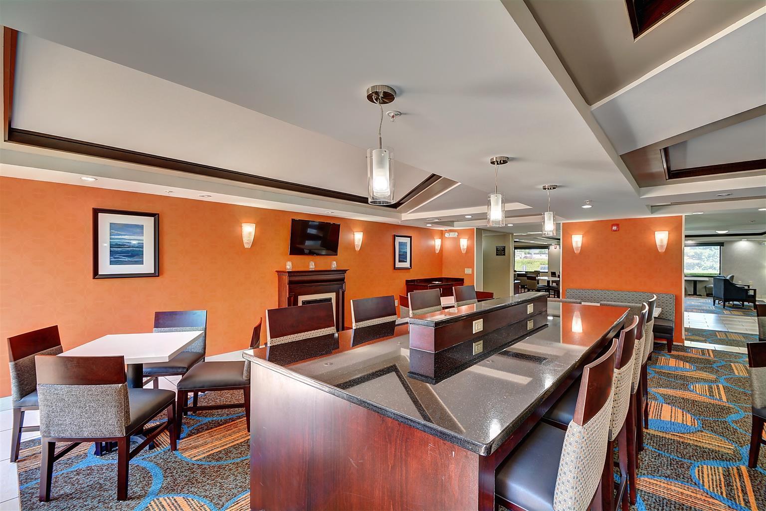 Best Western Plus Keene Hotel Εξωτερικό φωτογραφία