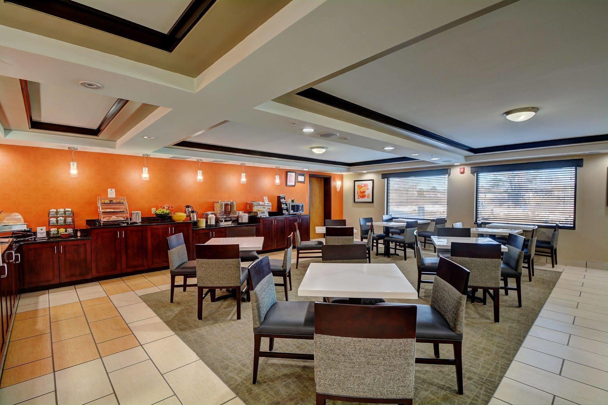Best Western Plus Keene Hotel Εξωτερικό φωτογραφία